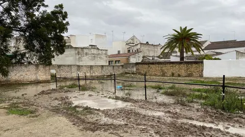 Actual aspecto de la Plaza de España de Moriles (FOTO: cedida)